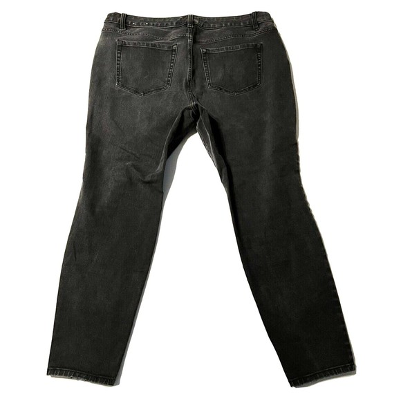 Lane Bryant Jeans Black 18 Distressed High Rise Skinny Flex Magic Waistband - Picture 1 of 11